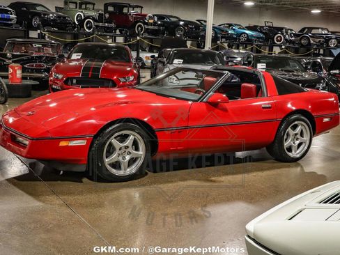 Used 1987 Chevrolet Corvette Coupe image 9