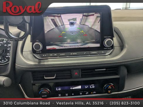 Used 2023 Nissan Rogue SV AWD/4WD image 21