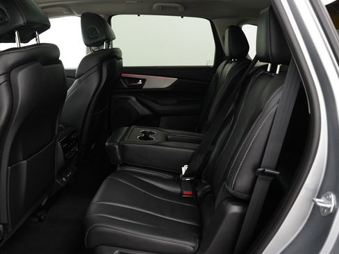 Used 2023 Acura MDX SH-AWD w/ Technology Package image 17