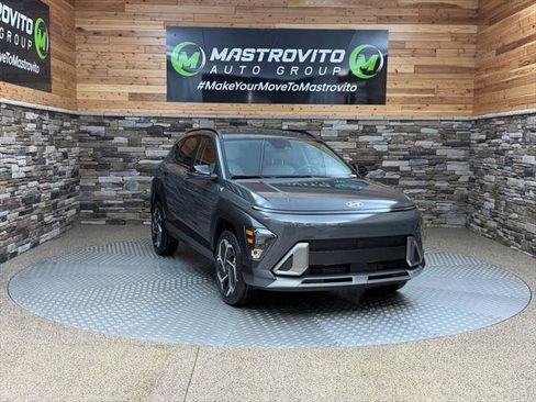 New 2026 Hyundai Kona SEL Premium AWD/4WD image 2