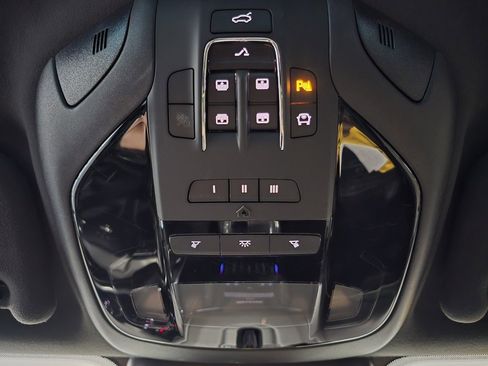 Used 2021 Maserati Levante S GranSport image 19