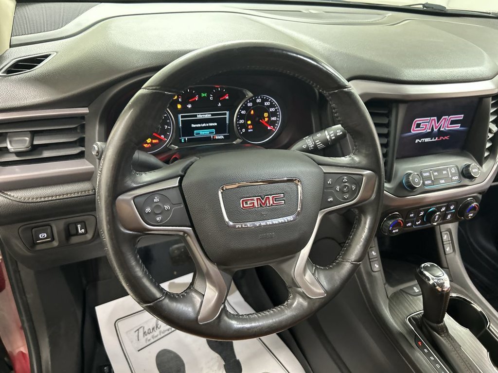 Used 2017 GMC Acadia SLT AWD/4WD image 4