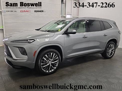 New 2026 Buick Enclave Avenir w/ Super Cruise Package FWD image 4