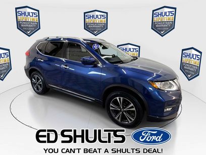 Used 2017 Nissan Rogue SL