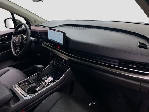 New 2026 Kia Carnival SX Prestige image 32