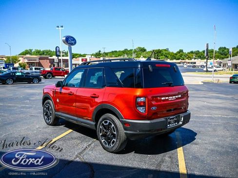 Used 2024 Ford Bronco Sport Outer Banks image 5