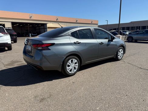 Used 2025 Nissan Versa S w/ Trunk Package image 5