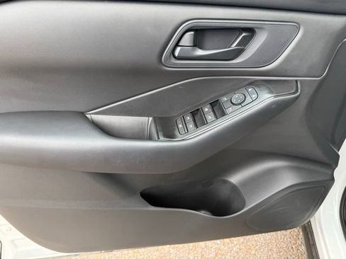 Certified 2026 Nissan Rogue S FWD image 11