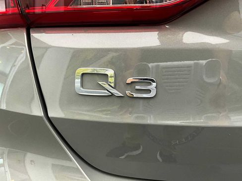 Used 2023 Audi Q3 2.0T Premium w/ Convenience Package AWD/4WD image 22