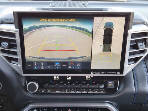 Used 2022 Toyota Tundra Platinum RWD image 18