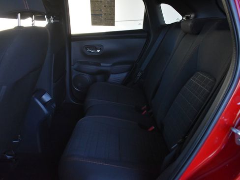 Used 2025 Honda HR-V Sport image 16