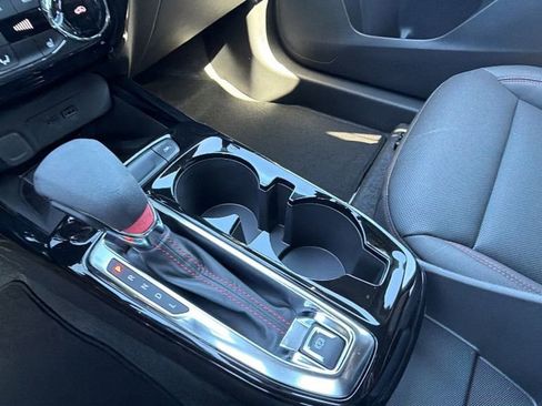 New 2026 Chevrolet Trax RS w/ Sunroof Package image 23