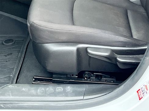 Used 2024 Chevrolet Malibu LS w/ LPO, Floor Liner Package image 19