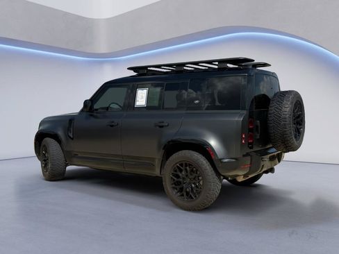 Used 2023 Land Rover Defender 110 X-Dynamic SE AWD/4WD image 3