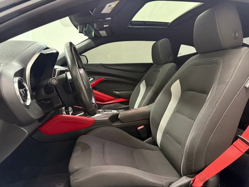 Used 2022 Chevrolet Camaro SS image 21