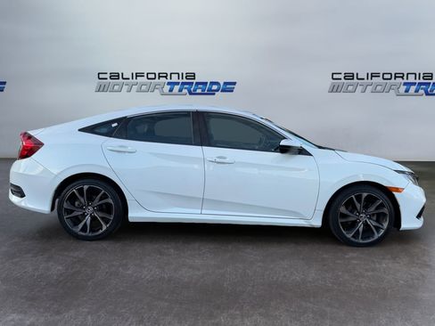 Used 2021 Honda Civic Sport image 4