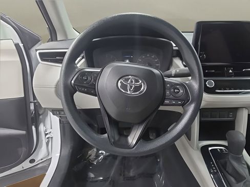 Used 2024 Toyota Corolla Cross L AWD/4WD image 19