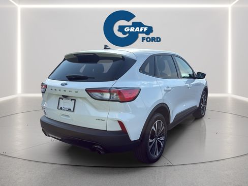 Used 2021 Ford Escape SE w/ SE Sport Appearance Package AWD/4WD image 7