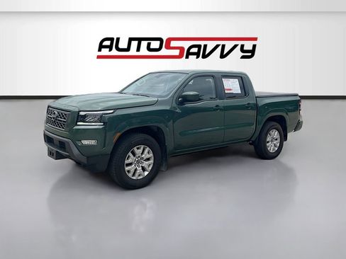 Used 2022 Nissan Frontier SV w/ SV Premium Package AWD/4WD image 3