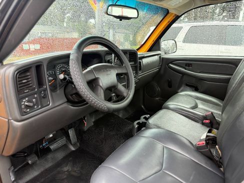 Used 2003 GMC Sierra 2500 W/T RWD image 16