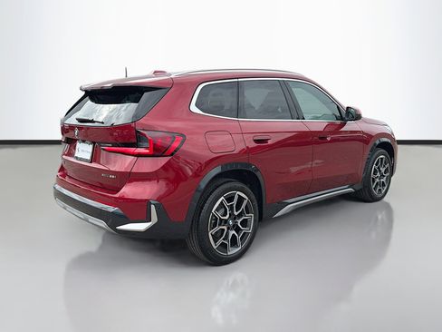 New 2026 BMW X1 xDrive28i w/ Technology Package image 3