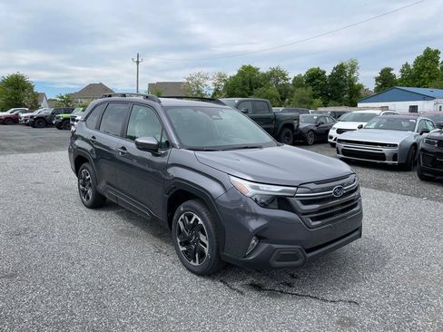 Used 2026 Subaru Forester Limited AWD/4WD image 2