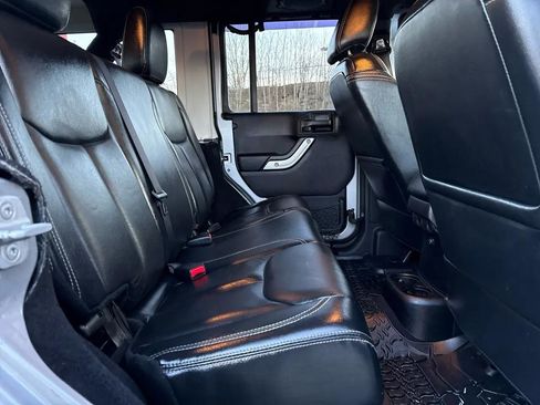 Used 2013 Jeep Wrangler Unlimited Sahara w/ Dual Top Group image 31