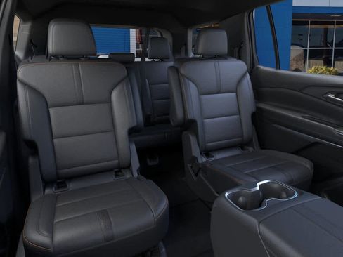 New 2026 Chevrolet Traverse High Country FWD image 17