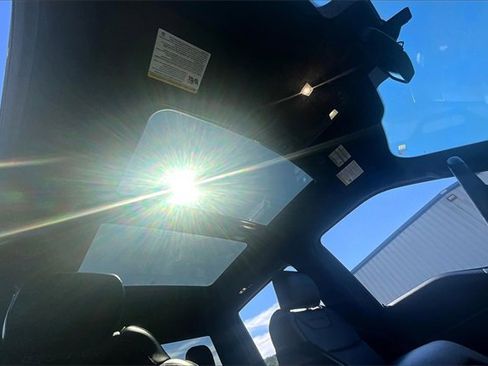 Used 2020 Ford F150 Raptor w/ Equipment Group 802A Luxury image 17