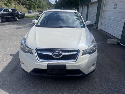 Used 2014 Subaru Crosstrek 2.0i Limited AWD/4WD image 3