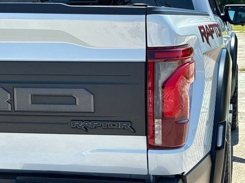 Used 2025 Ford F150 Raptor AWD/4WD image 14