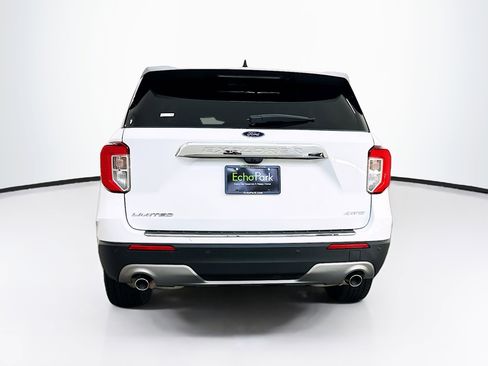 Used 2023 Ford Explorer Limited image 7