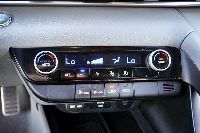 Certified 2026 Hyundai Elantra Sport FWD image 38