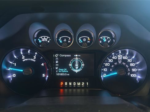 Used 2016 Ford F250 Lariat w/ Chrome Package image 13