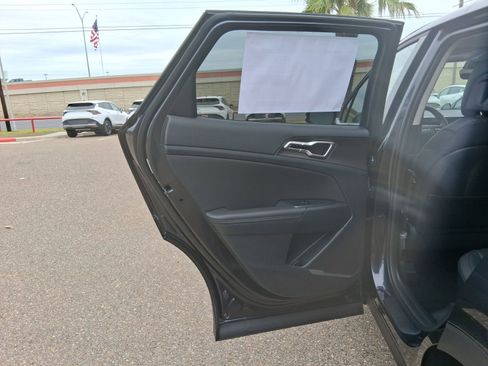 New 2026 Kia Sportage EX FWD image 16
