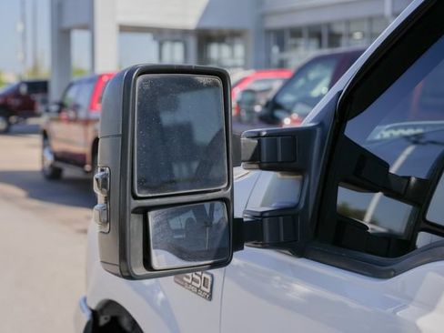 Used 2001 Ford F350 Lariat AWD/4WD image 16