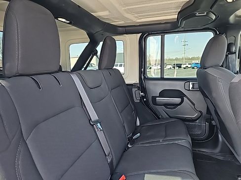 Used 2023 Jeep Wrangler Sport S image 23