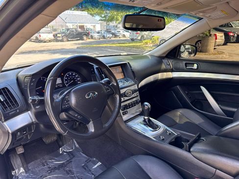Used 2015 INFINITI Q60 Journey RWD image 12