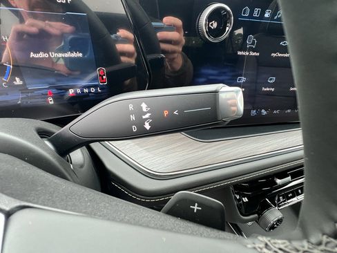 New 2026 Chevrolet Suburban Premier w/ Sun And Tow Package image 10