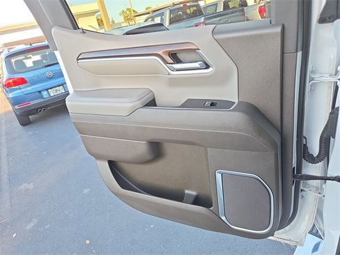 Certified 2023 GMC Sierra 1500 SLT w/ SLT Premium Package image 9