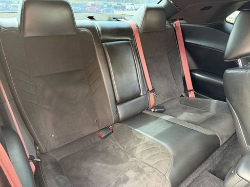 Used 2022 Dodge Challenger SRT Hellcat RWD image 15