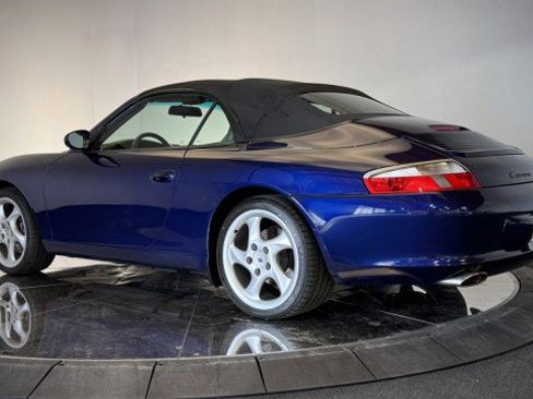 Used 2002 Porsche 911 Cabriolet image 31