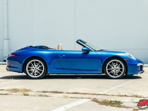 Used 2015 Porsche 911 Carrera RWD image 10