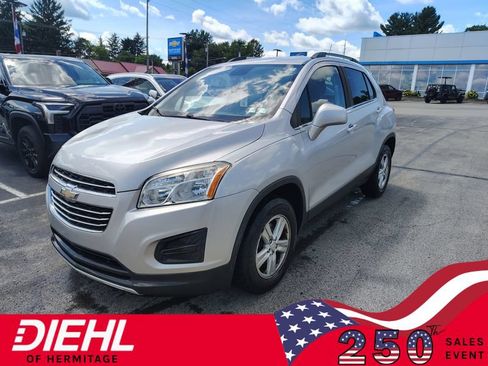 Used 2016 Chevrolet Trax LT w/ LT Convenience Package AWD/4WD image 1