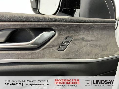 New 2025 Jeep Grand Cherokee L Limited w/ Trailer Tow Package image 26