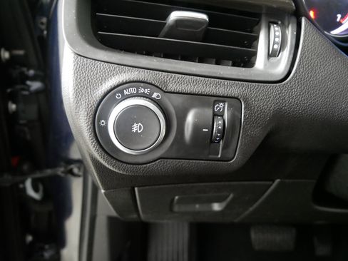 Used 2020 Buick Envision Essence image 26