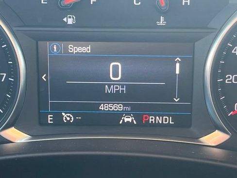 Used 2024 Chevrolet Equinox LT FWD image 8