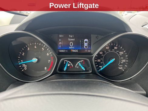 Used 2018 Ford Escape Titanium w/ Ford Safe & Smart Package image 11