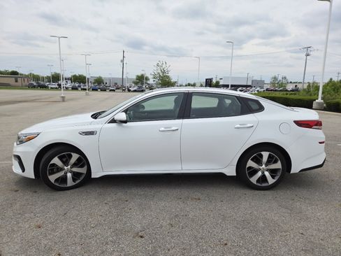 Used 2019 Kia Optima S w/ S Panoramic Sunroof Package FWD image 13