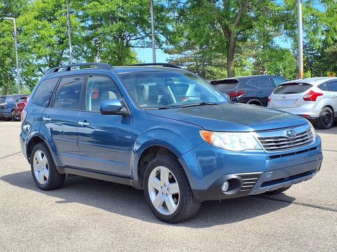 Used 2009 Subaru Forester 2.5X Limited AWD/4WD image 3